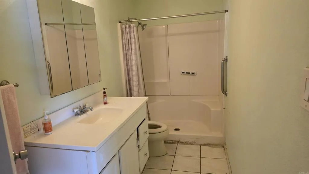 https://cdn.realtyfeed.com/cdn/127/306726817/82219e3e4c52c21d12060f8f01f7beb3.webp