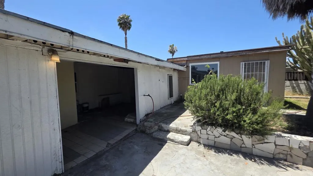 https://cdn.realtyfeed.com/cdn/127/306726817/9fc6e1be6a735ebc100d04b3d0bad194.webp