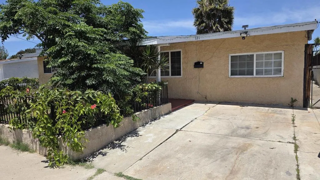 https://cdn.realtyfeed.com/cdn/127/306726817/e35c2a7b4f129cb45ad0ef6a1a32098f.webp