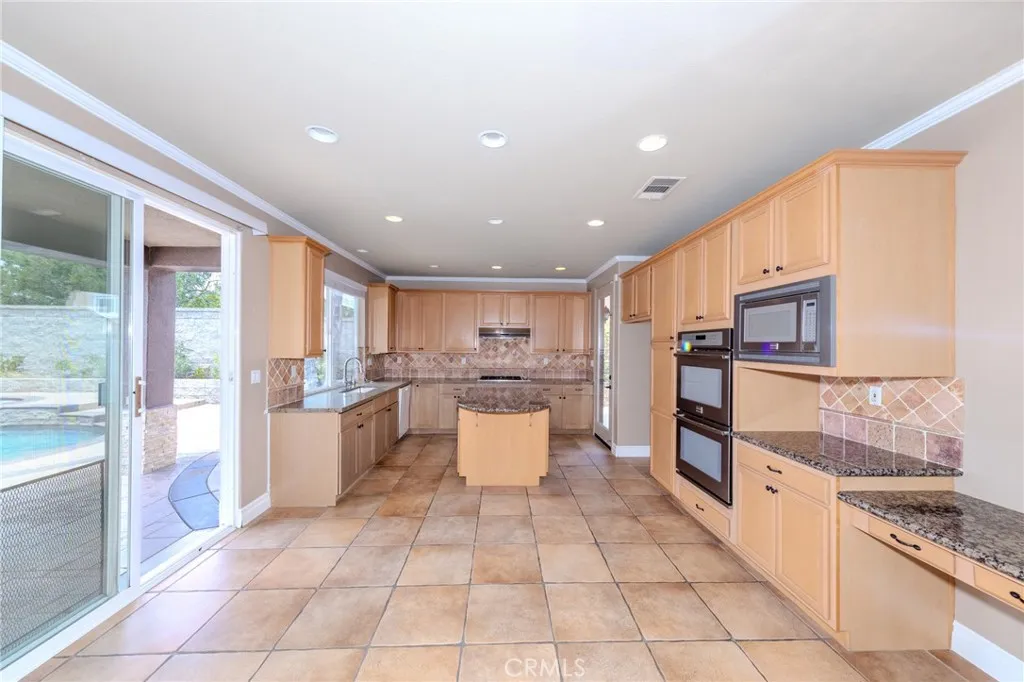 3421 Silver Dollar, Yorba Linda, CA 92886 - Photo 5 of 39, Yorba Linda, CA