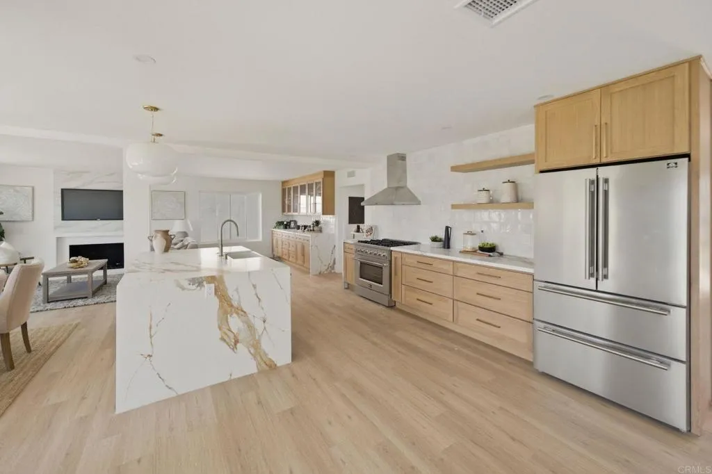 https://cdn.realtyfeed.com/cdn/127/306726875/52aba4e791f89ebcbe551220ab0fb2eb.webp