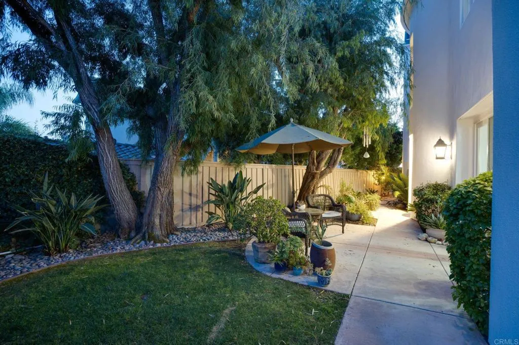 https://cdn.realtyfeed.com/cdn/127/306726879/0dc1f92a3d9eff2937bfb326c26f5f3e.webp