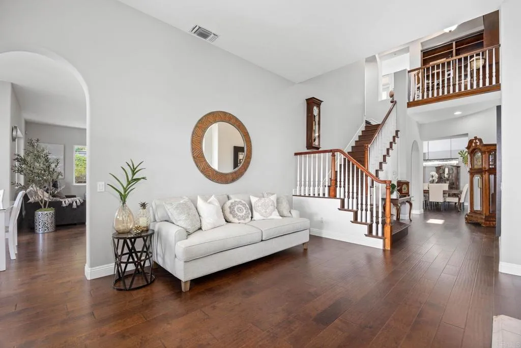 https://cdn.realtyfeed.com/cdn/127/306726879/31cab5c0ecabef6ac0913ea3ab616bde.webp