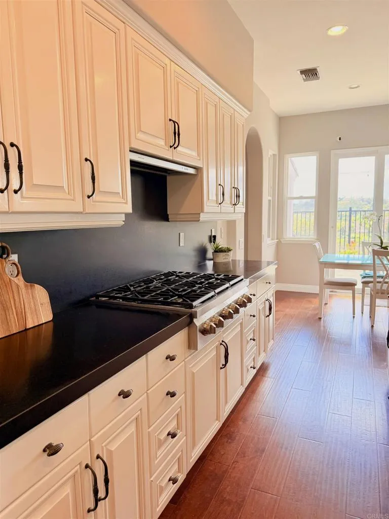 https://cdn.realtyfeed.com/cdn/127/306726879/e1715ade52cf7cec29bdf350e64218b5.webp