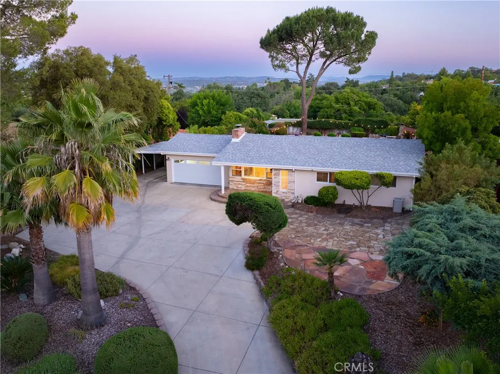 Paso Robles, CA 93446