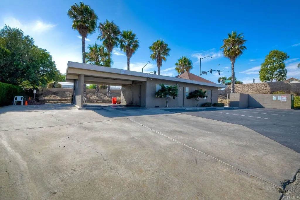 https://cdn.realtyfeed.com/cdn/127/306726935/1da5182998385db12b124aa937804dc2.webp