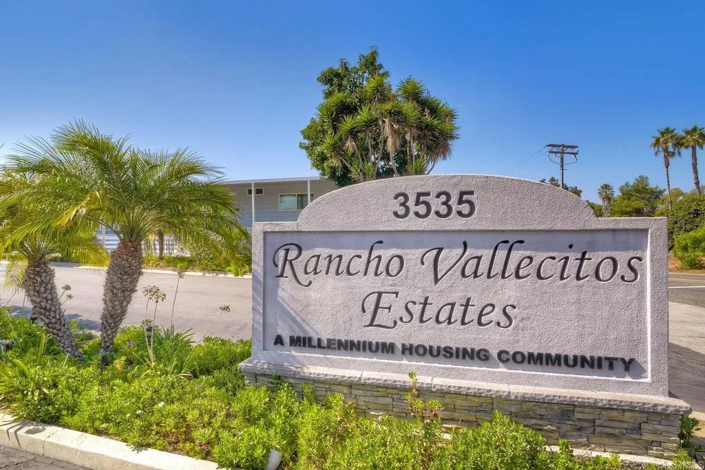 https://cdn.realtyfeed.com/cdn/127/306726935/46002299d62805161e4304105a9fd2cd.webp