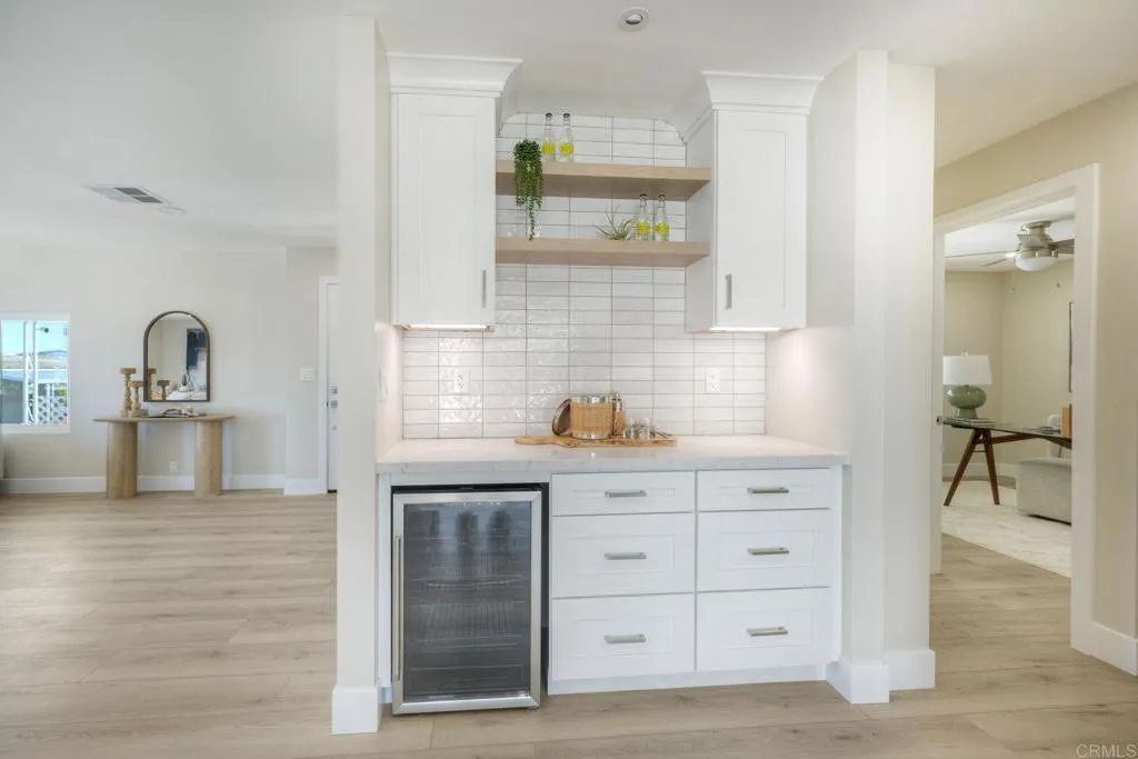 https://cdn.realtyfeed.com/cdn/127/306726935/fc9f225270430b71afe2910af9c6a39e.webp