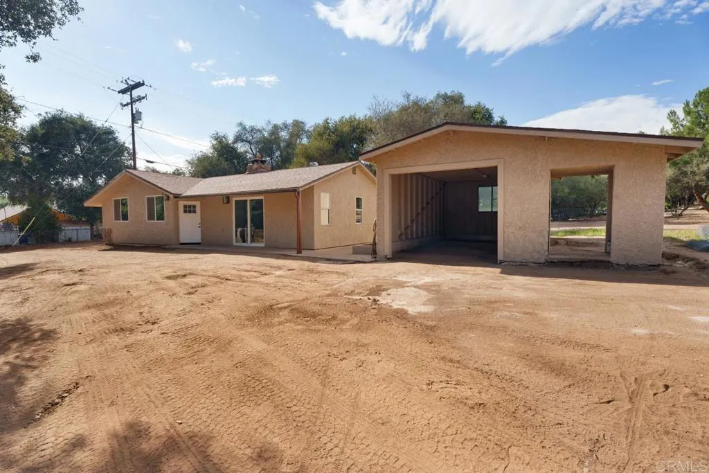 https://cdn.realtyfeed.com/cdn/127/306726943/031fa90ce850079f9e5506bd3bf57c3e.webp