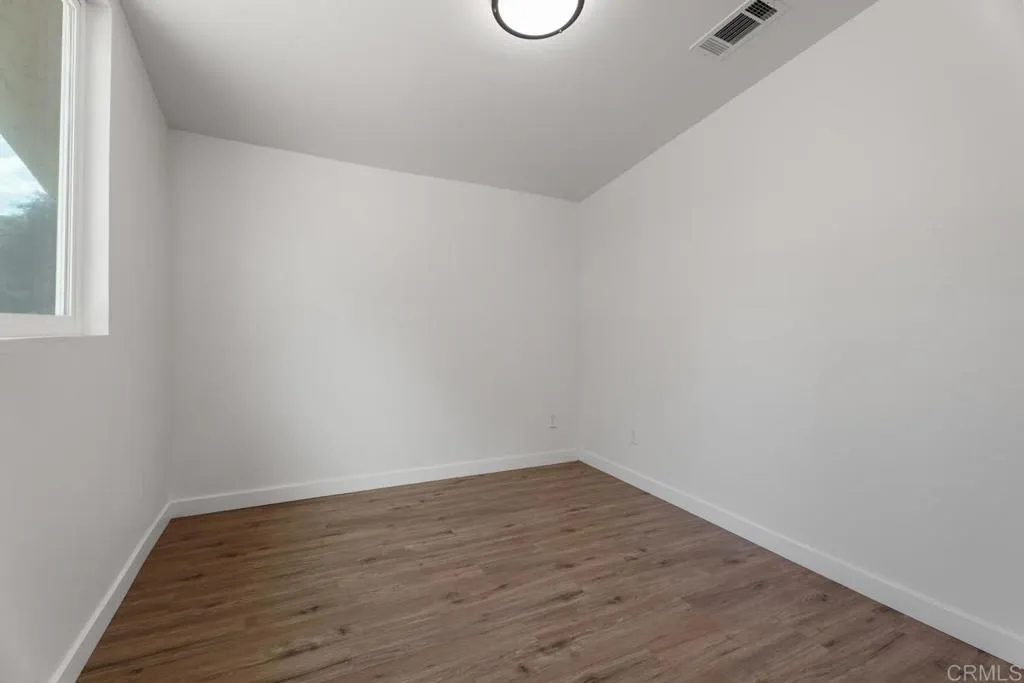 https://cdn.realtyfeed.com/cdn/127/306726943/0b083efe2a74e287402931a476496d28.webp