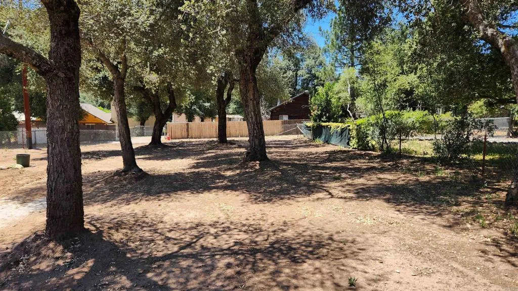 https://cdn.realtyfeed.com/cdn/127/306726943/172eaab6ba88bd2356466689e5a6ee43.webp