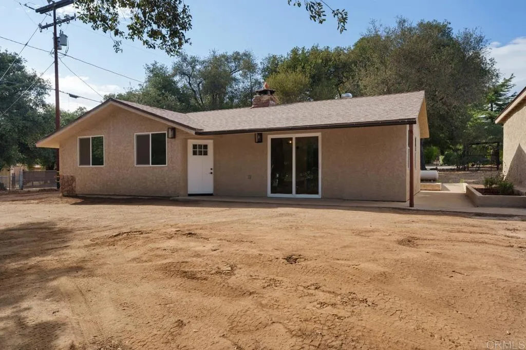https://cdn.realtyfeed.com/cdn/127/306726943/a3db0d46571257fbf1f56d9d59b9b493.webp