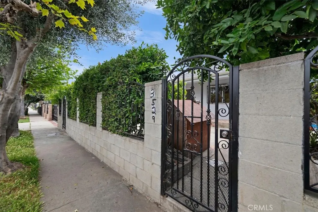3529 10th Avenue, Los Angeles, CA 90018 - Photo 4 of 35, Los Angeles, CA