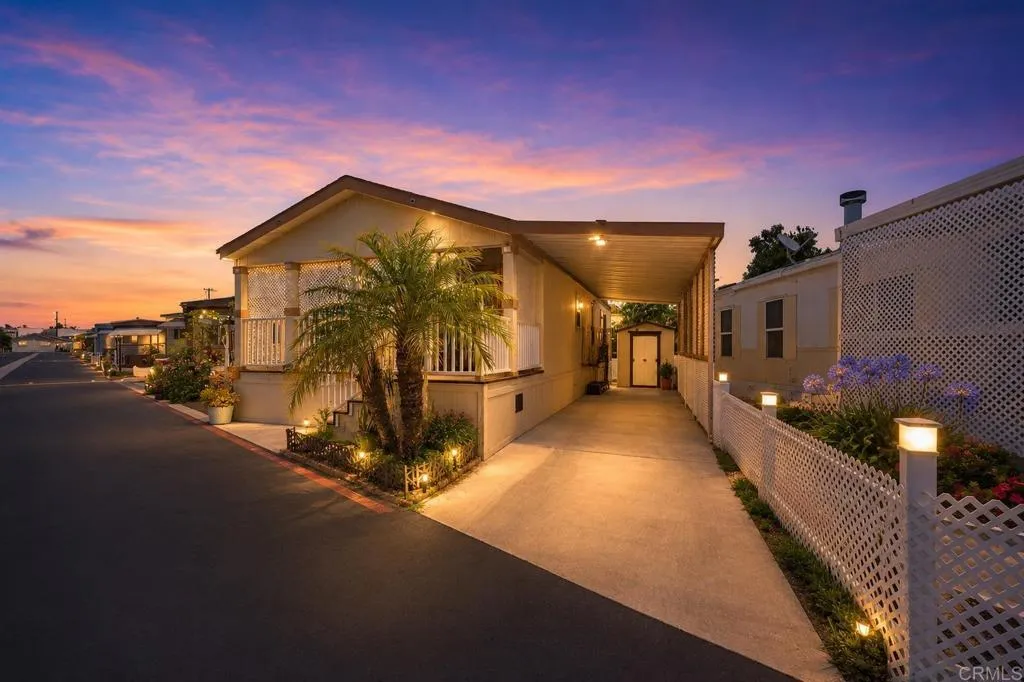 https://cdn.realtyfeed.com/cdn/127/306726963/08019b6bbaa5febba8832d107fadb39b.webp