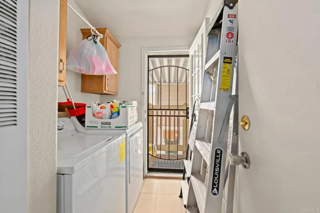 https://cdn.realtyfeed.com/cdn/127/306726963/91554314be07d3d22df39d3e92411d13.webp
