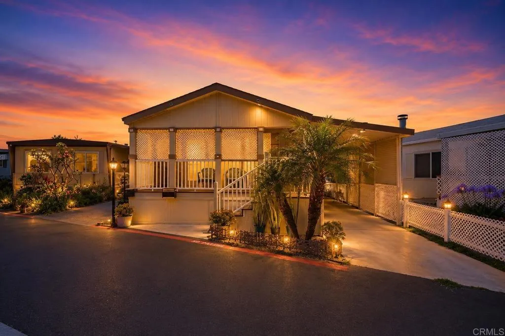 https://cdn.realtyfeed.com/cdn/127/306726963/f10a436d09c442c3c0d30cb22cefcb82.webp