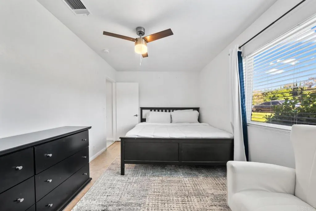 https://cdn.realtyfeed.com/cdn/127/306726968/e2fb46ee6a71fb709ee78c8c55d50b9b.webp
