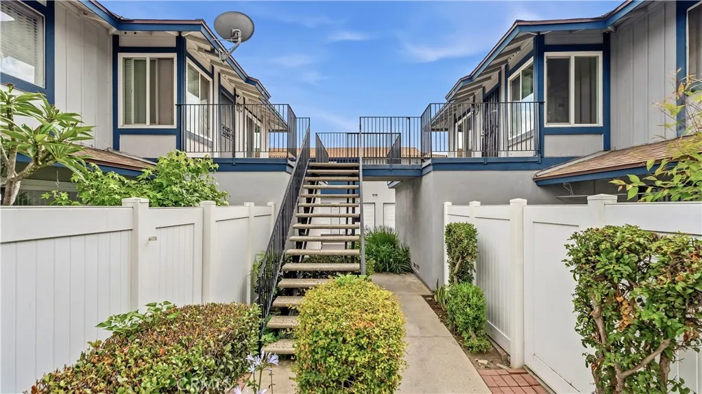 Hacienda Heights, CA 91745