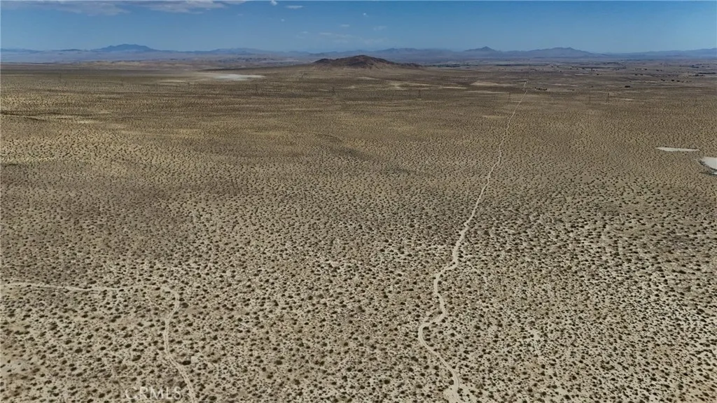 736 Fossil Bed (near), Hinkley, CA 92347 - Photo 5 of 11, Hinkley, CA