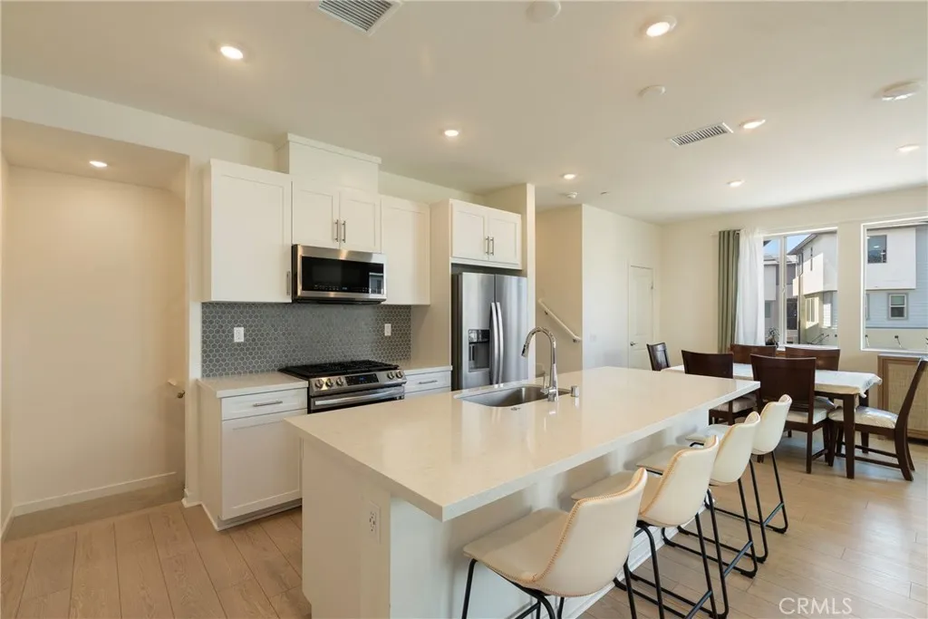 Placentia, CA 92870