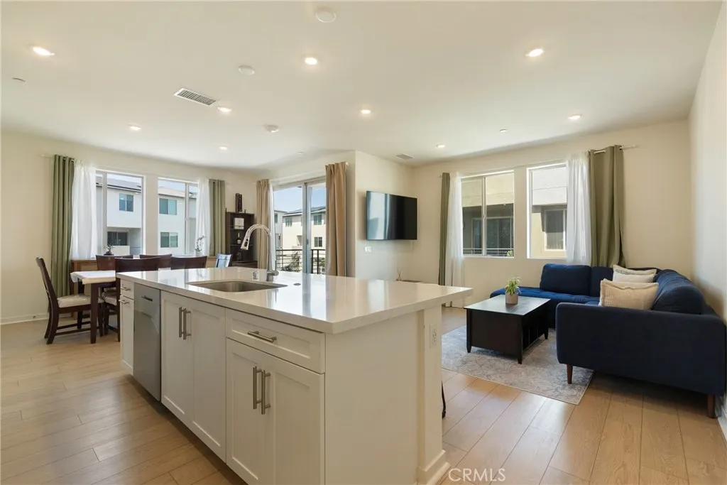 Placentia, CA 92870