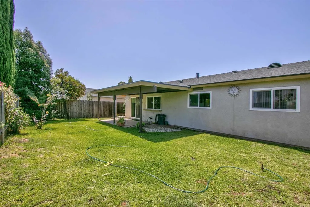 https://cdn.realtyfeed.com/cdn/127/306727052/b43a51e03aea981c6e0ee19363d9dee2.webp