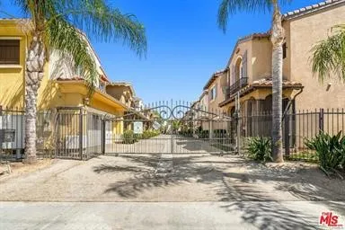 Van Nuys, CA 91406