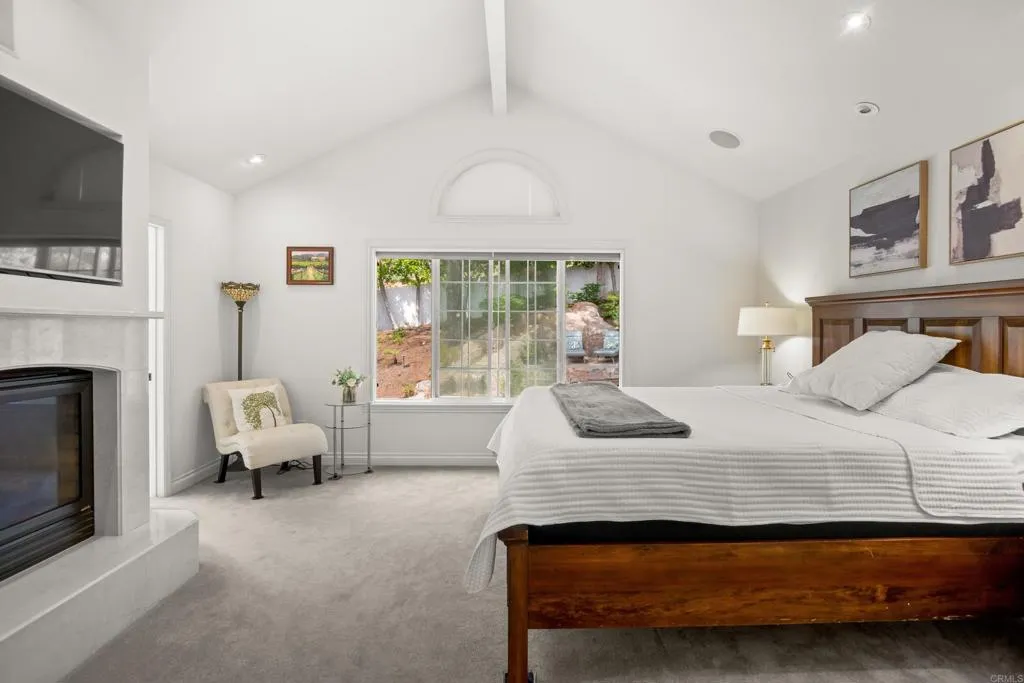 https://cdn.realtyfeed.com/cdn/127/306727238/42bbc920a89dc5c27e030cc45e53f656.webp