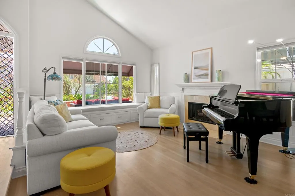 https://cdn.realtyfeed.com/cdn/127/306727238/db45ee5ebbe4cd87f7f352f3bbc5b001.webp