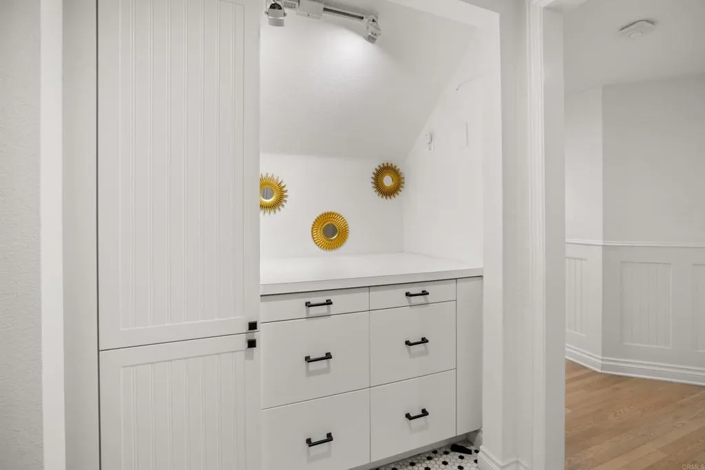 https://cdn.realtyfeed.com/cdn/127/306727238/f0d390c3cd5ac5cb9f98f38ef9e691ad.webp