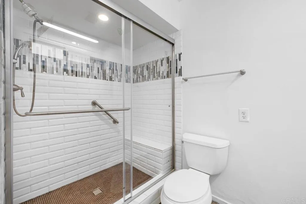 https://cdn.realtyfeed.com/cdn/127/306727248/7a6a5c6ee6a41eacda8e1b267f90a2b7.webp