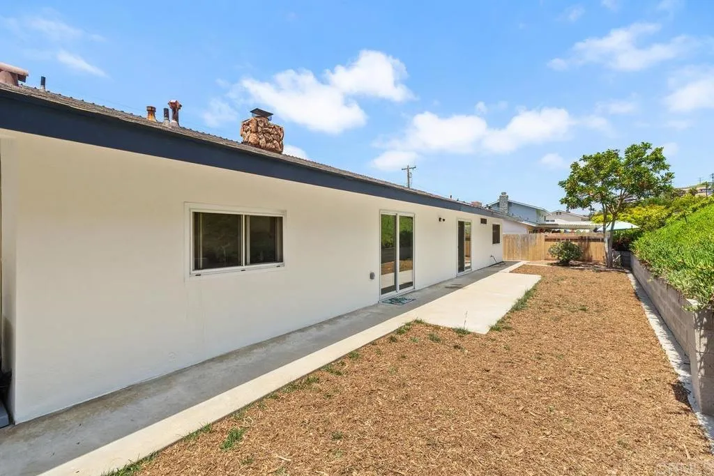 https://cdn.realtyfeed.com/cdn/127/306727248/7f4b3fb1afe077274832116dc772e580.webp