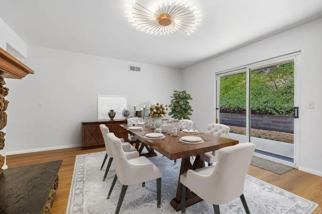 https://cdn.realtyfeed.com/cdn/127/306727248/928c1c1e0fd63ad6737718af436ebaf2.webp