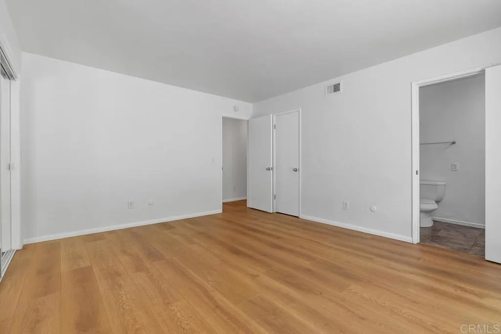 https://cdn.realtyfeed.com/cdn/127/306727248/a7eb7441ab51718fa46b37321eaa0ee2.webp