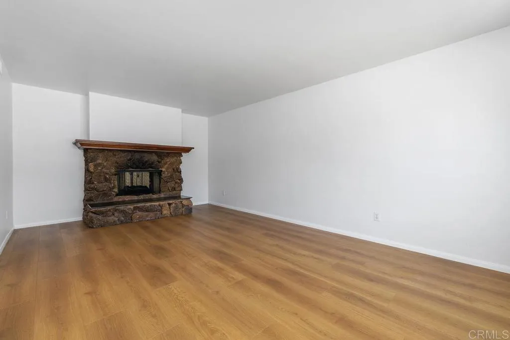https://cdn.realtyfeed.com/cdn/127/306727248/b359bb0d851d5b90528225d72f4dbd1e.webp