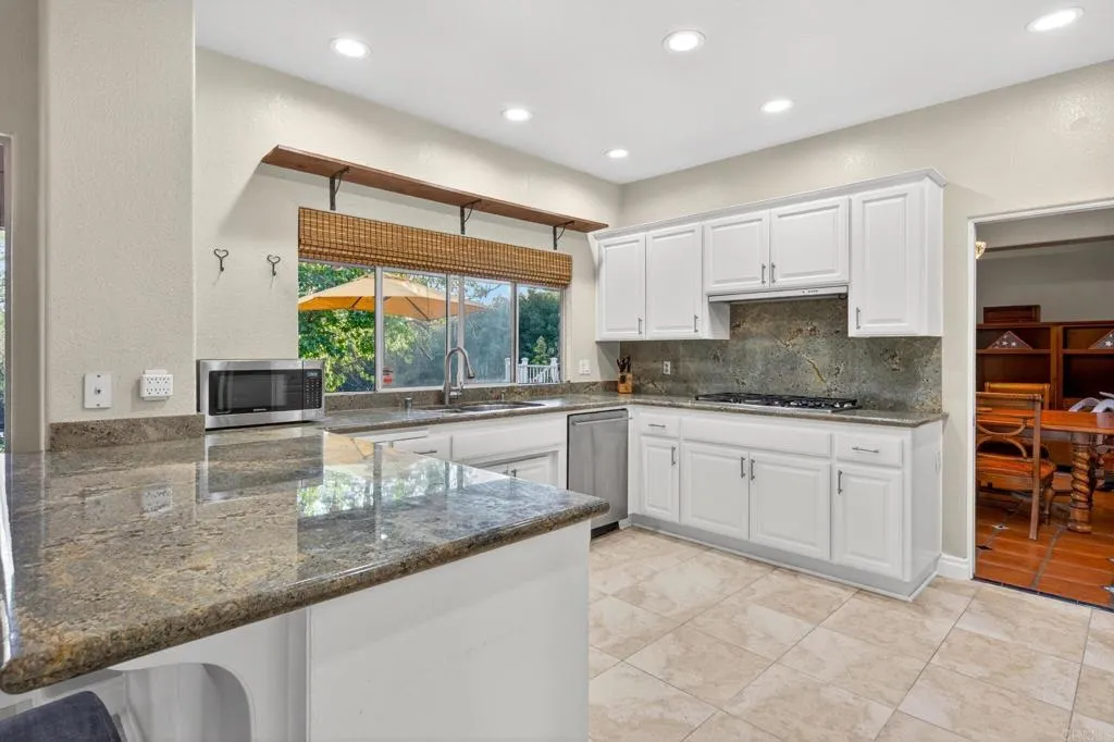 https://cdn.realtyfeed.com/cdn/127/306727249/0ea26a55c343274e66eba5cec8e8dbe8.webp
