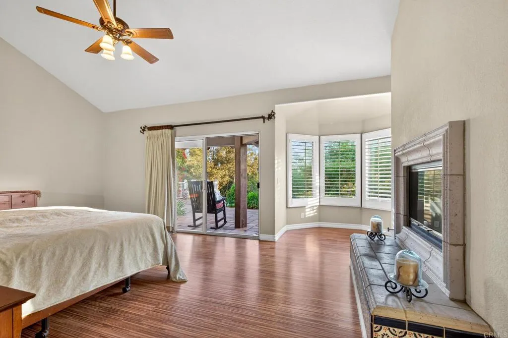 https://cdn.realtyfeed.com/cdn/127/306727249/1c5703480cb096cc30bdcefffdcf3aa2.webp