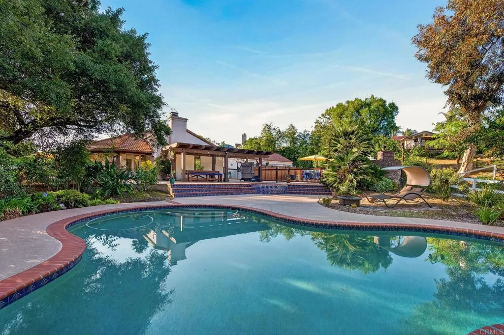 https://cdn.realtyfeed.com/cdn/127/306727249/1f25804665ab950ab296b9e23b091bb9.webp