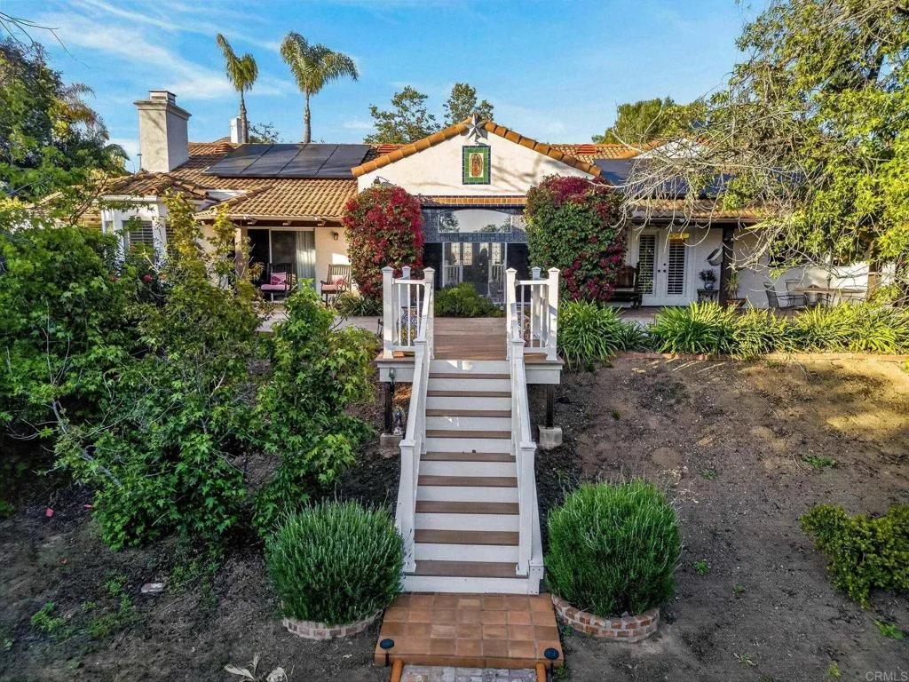 https://cdn.realtyfeed.com/cdn/127/306727249/2dc30b52082152d743e9b6d9b94da4d2.webp