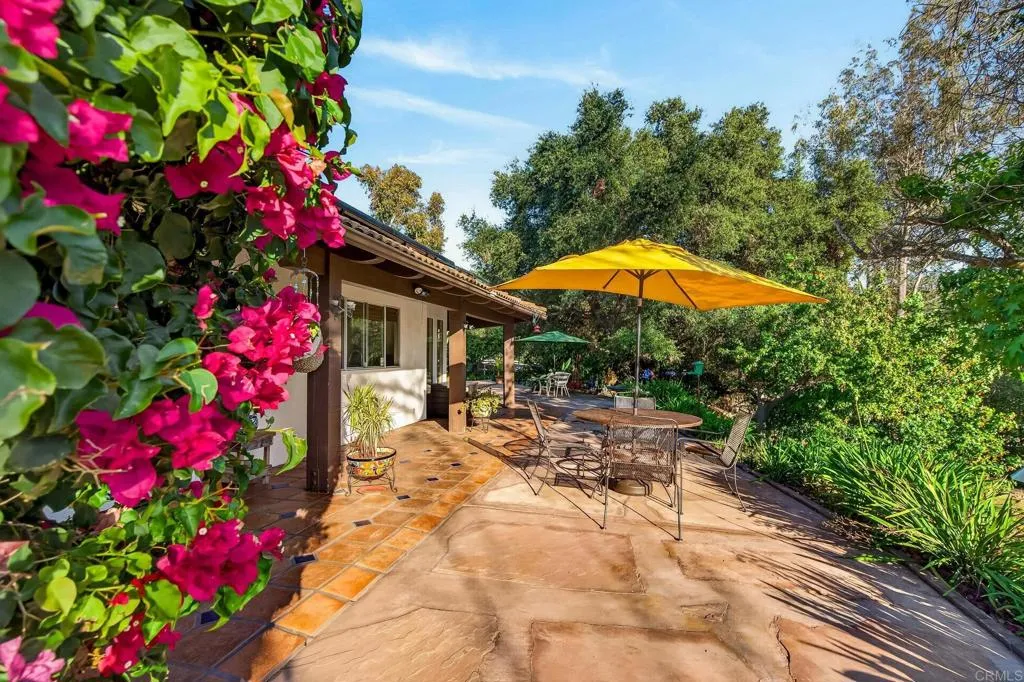 https://cdn.realtyfeed.com/cdn/127/306727249/3378ee4effd485e3ef1c6d09841cfb36.webp