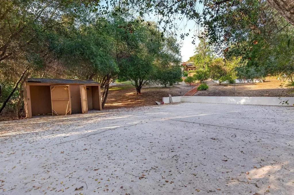 https://cdn.realtyfeed.com/cdn/127/306727249/430ea0592b05c34834bac69dfbda33d9.webp