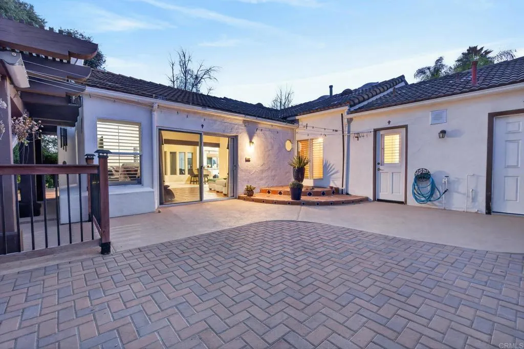 https://cdn.realtyfeed.com/cdn/127/306727249/7a742aa8c8a7e9bd8541dbbb5d7fa076.webp