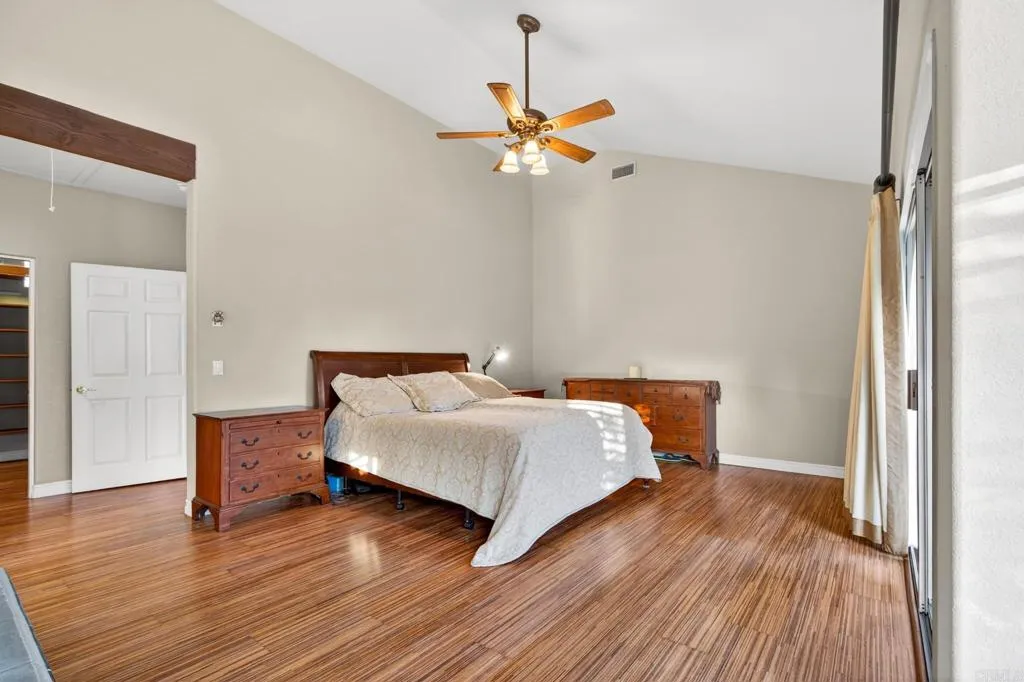 https://cdn.realtyfeed.com/cdn/127/306727249/af557b99c78aa49238b70aeba5a8d2eb.webp