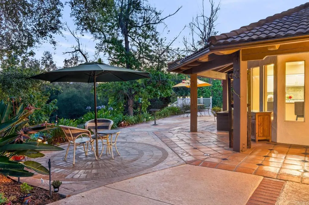 https://cdn.realtyfeed.com/cdn/127/306727249/ca6716c2676e6ff3acde528938e9ed4d.webp