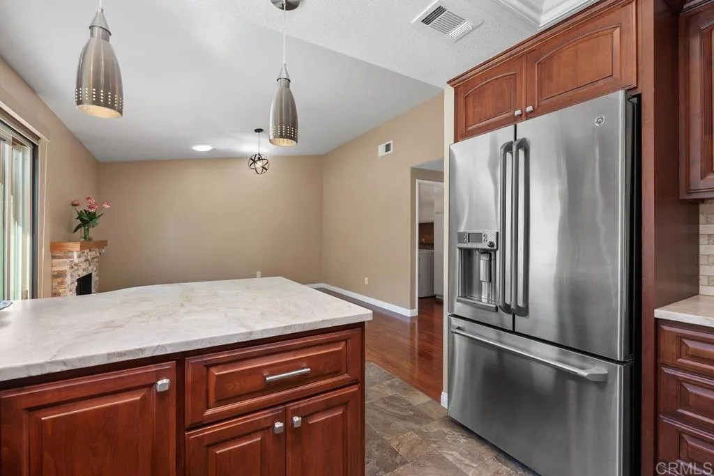 https://cdn.realtyfeed.com/cdn/127/306727251/84656ef969f60ff5b494b8bbeb464401.webp