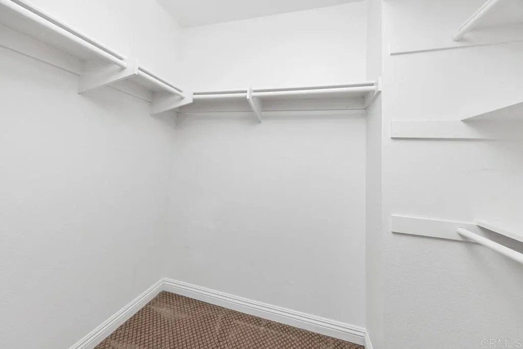 https://cdn.realtyfeed.com/cdn/127/306727251/c26f4ed66682d39b006bab83308b64f8.webp