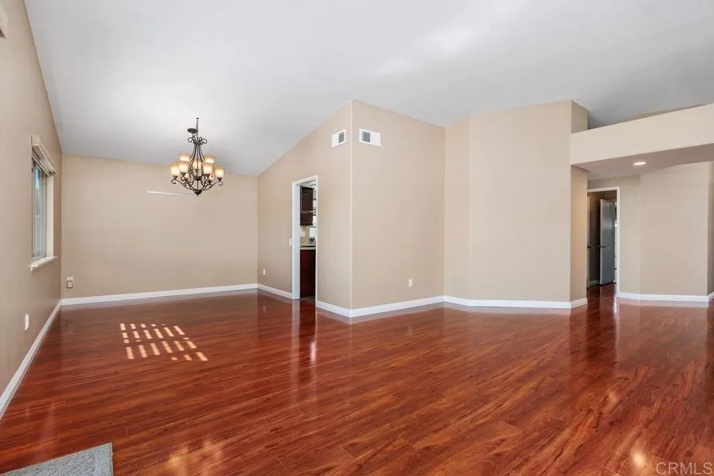 https://cdn.realtyfeed.com/cdn/127/306727251/d5e4761746bebdc49a6782d259f49878.webp