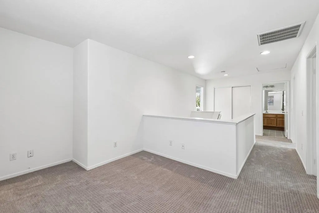 https://cdn.realtyfeed.com/cdn/127/306727319/54470c590243c3785e6ff30be3c136fb.webp