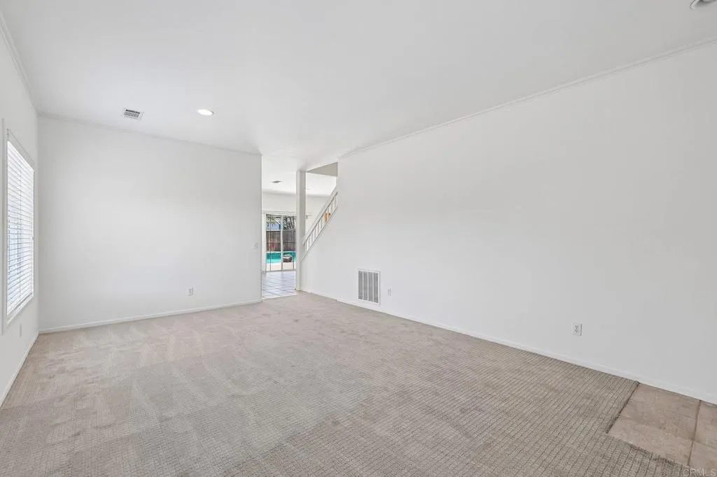 https://cdn.realtyfeed.com/cdn/127/306727319/5c399bf116bda63e3d5da0951ab10f96.webp