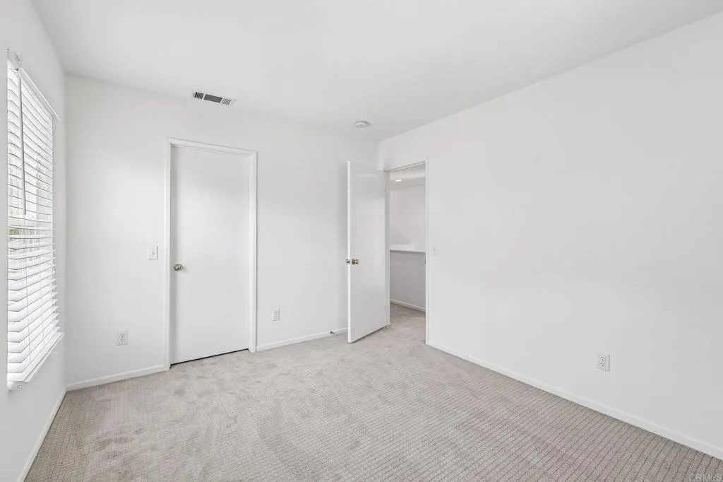 https://cdn.realtyfeed.com/cdn/127/306727319/87ef3b65923239d3508a52931553b133.webp